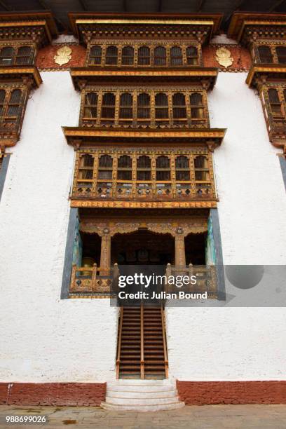 punakha fortress monastery, paro, bhutan, asia - punakha dzong stock pictures, royalty-free photos & images