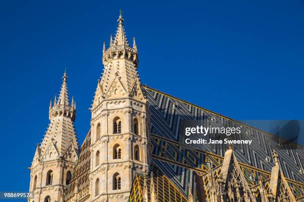 st. stephen's cathedral, unesco world heritage site, vienna, austria, europe - stephansplatz stock pictures, royalty-free photos & images