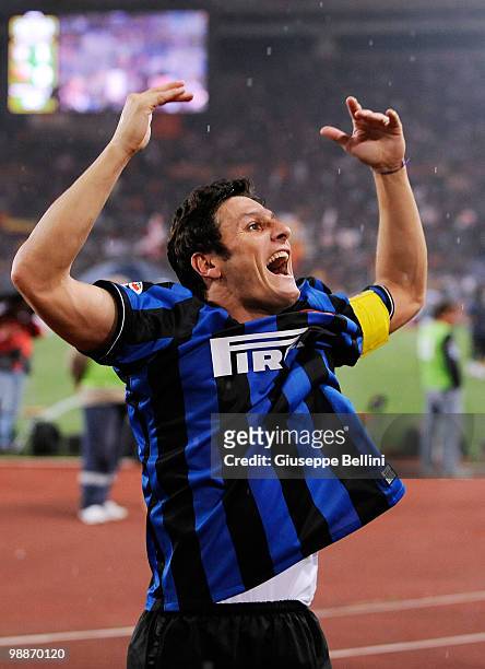 Javier Zanetti of Inter celebrates victory after the Tim Cup match between FC Internazionale Milano and AS Roma at Stadio Olimpico on May 5, 2010 in...