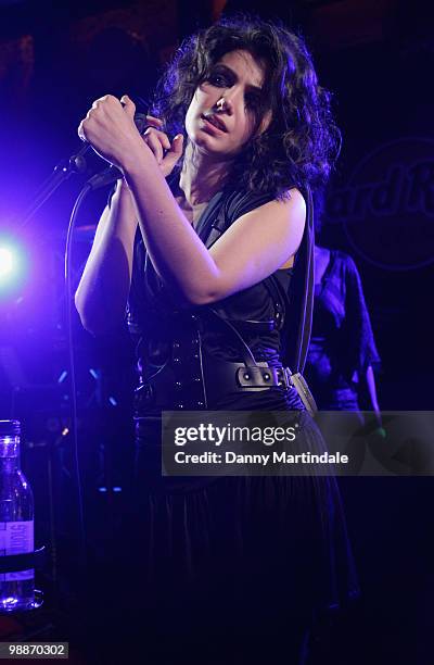 3 341 Katie Melua Photos High Res Pictures Getty Images 3-341-katie-melua-photos-high-res-pictures-getty-images