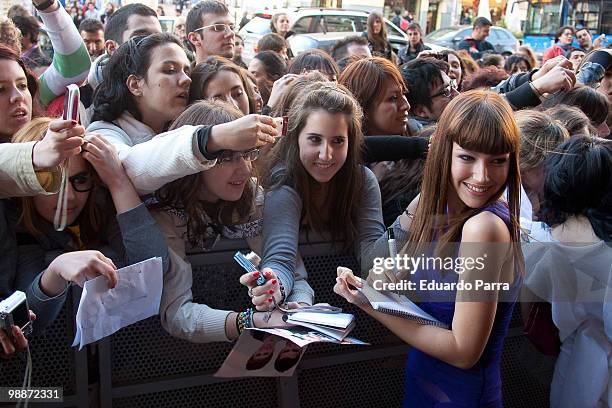 Actress Ursula Corbero signs autographs at the "Fisica o quimica" fifth season photocall at Capitol cinema on May 5, 2010 in Madrid, Spain.