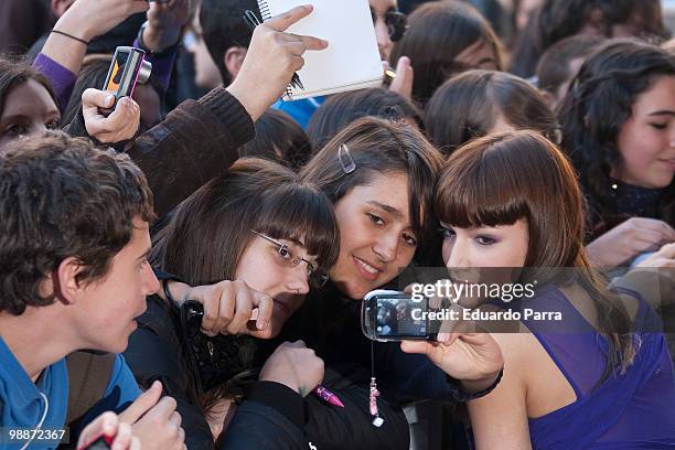 Actress Ursula Corbero signs autographs at the "Fisica o quimica" fifth season photocall at Capitol cinema on May 5, 2010 in Madrid, Spain.