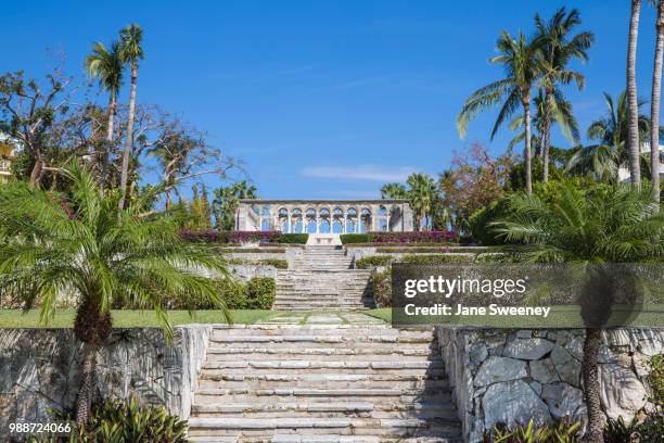 versailles gardens and cloisters, paradise island, nassau, bahamas, west indies, caribbean, central america - ヴェルサイユ市 ストックフォトと画像