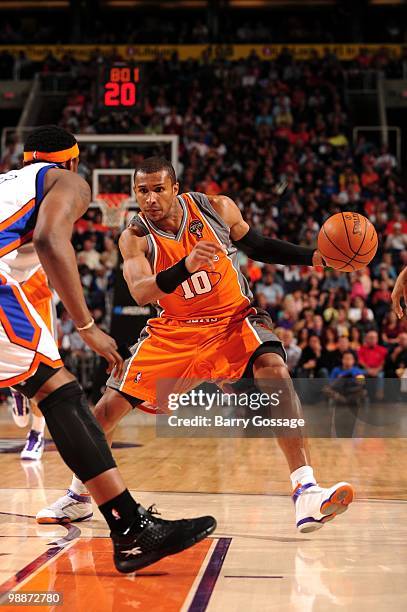 Leandro Barbosa of the Phoenix Suns drives the ball against the New York Knicks during the game at U.S. Airways Center on March 26, 2010 in Phoenix,...