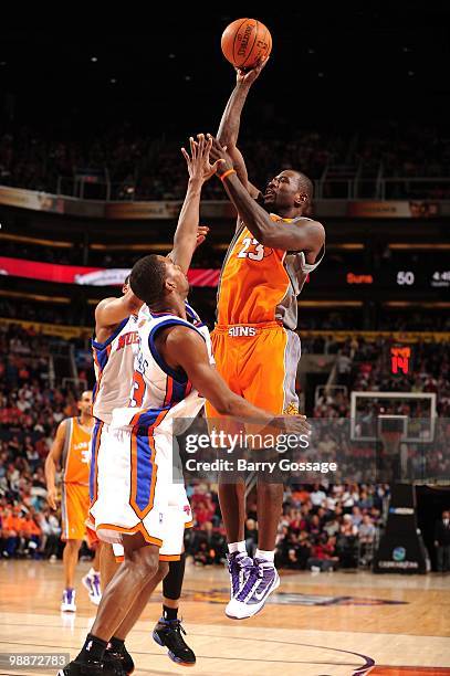 Jason Richardson of the Phoenix Suns makes a jumpshot against the New York Knicks during the game at U.S. Airways Center on March 26, 2010 in...