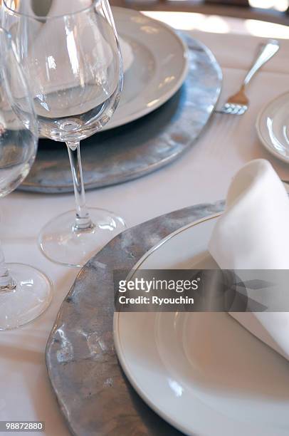 table setting - パラドール・ナシオナル ストックフォトと画像