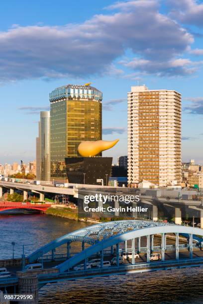 modern architecture along the sumida river, tokyo, japan, asia - gavin hellier 個照片及圖片檔