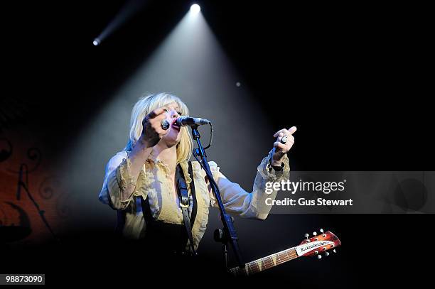 Courtney Love performs on stage at Brixton Academy on May 5, 2010 in London, England.