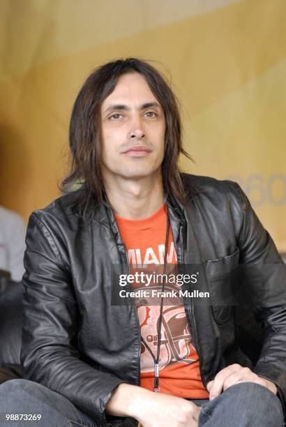 Satellite Party - Nuno Bettencourt