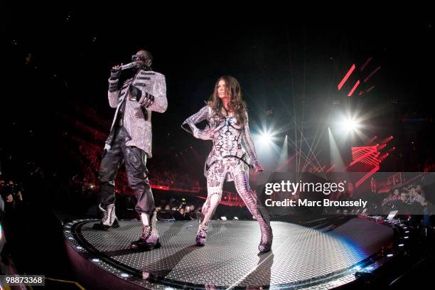 Will.I.Am and Fergie of Black Eyed Peas performs on stage at O2 Arena on May 5, 2010 in London, England.