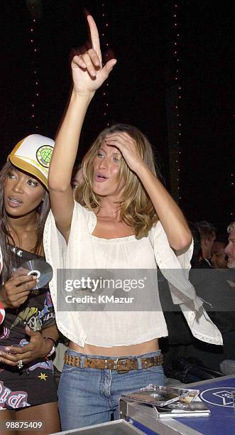 Naomi Campbell and Gisele Bundchen