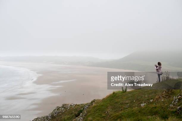 rhossili bay on the gower in south wales, united kingdom, europe - rhossili stock pictures, royalty-free photos & images