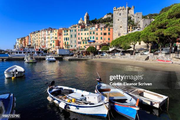 portovenere (porto venere), unesco world heritage site, colourful harbourfront houses, boats and castle, ligurian riviera, liguria, italy, europe - ligurian stock pictures, royalty-free photos & images