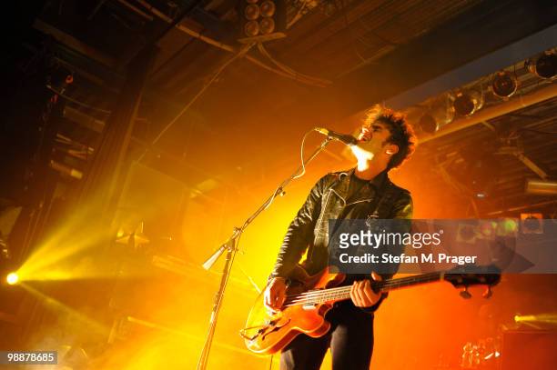 Robert Levon Been of Black Rebel Motorcycle Club performs on stage at Backstage on May 5, 2010 in Munich, Germany.