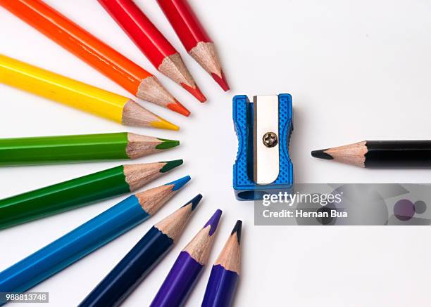 dead end - coloured pencil ends stock pictures, royalty-free photos & images