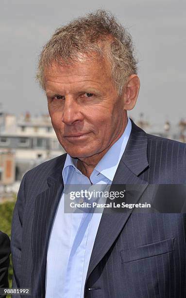 Patrick Poivre D'Arvor attends "Le Prix Ambassadeur ELA" at Musee du Quai Branly on May 6, 2010 in Paris, France.