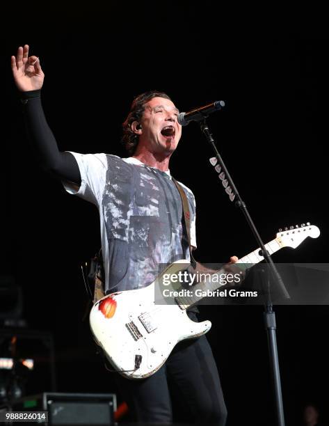 Gavin Rossdale of Bush performs at the 101 WKQX Piqniq at Hollywood Casino Amphitheatre on June 30, 2018 in Tinley Park, Illinois.