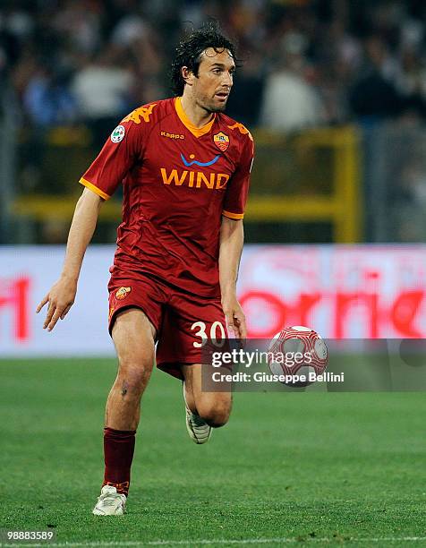 Luca Toni of Roma with the ball during the match the Tim Cup between FC Internazionale Milano and AS Roma at Stadio Olimpico on May 5, 2010 in Rome,...