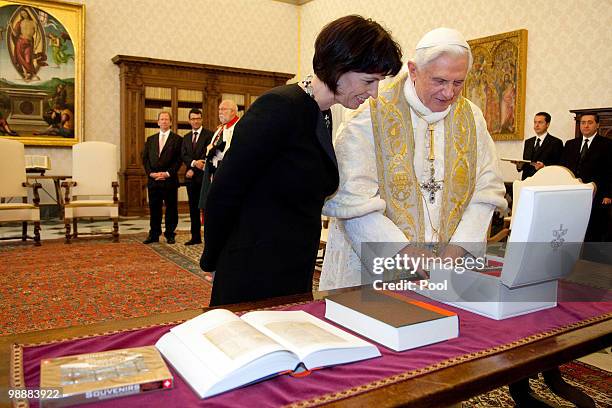 Pope Benedict XVI meets with President of the Helvetic Confederation Doris Leutthard at his library on May 6, 2010 in Vatican City, Vatican.