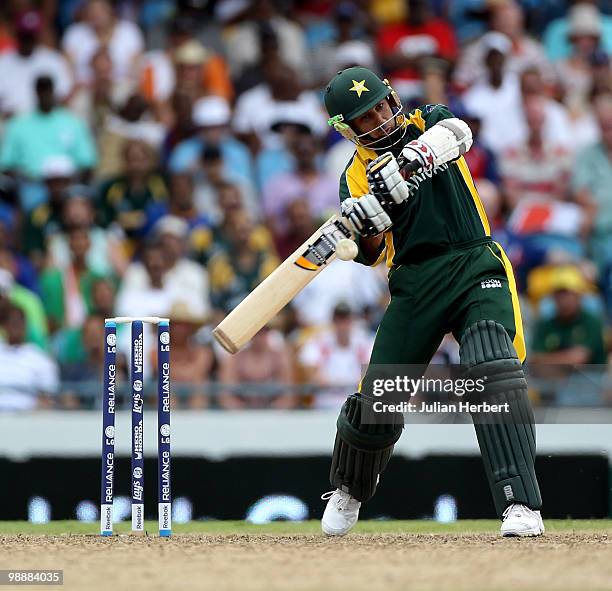 Pakistan Saeed R 311 Saeed Ajmal Photos Stock Photos, High-Res Pictures, and Images ...