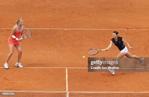 Vera Dushevina of Russia and Klaudia Jans of Poland in action against Kveta Peschke of the Czech Republic and Katarina Srebotnik of Slovakia during...