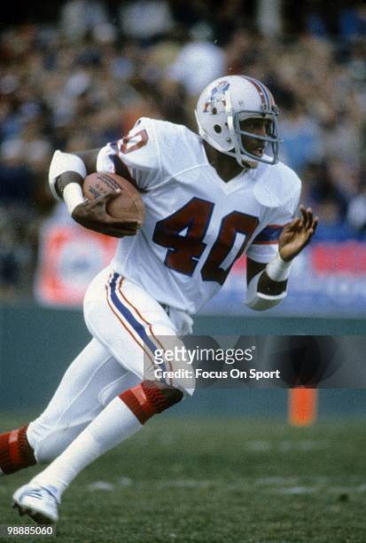 Cornerback Mike Haynes of the New England Patriots in action returning a punt late circa 1970's during an NFL football game. Haynes played for the...