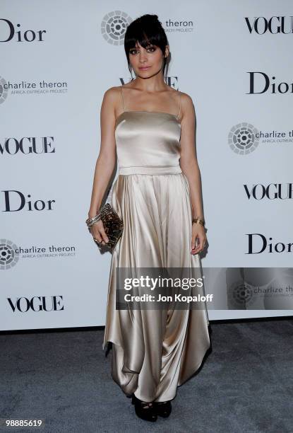 Personality Nicole Richie arrives at Dior & Vogue Celebrate The Charlize Theron Africa Outreach Project at Soho House on April 27, 2010 in West...