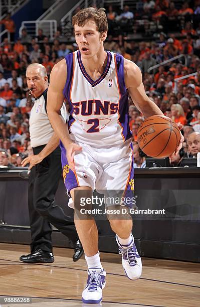 Goran Dragic of the Phoenix Suns handles the ball against the San Antonio Spurs in Game One of the Western Conference Semifinals during the 2010 NBA...
