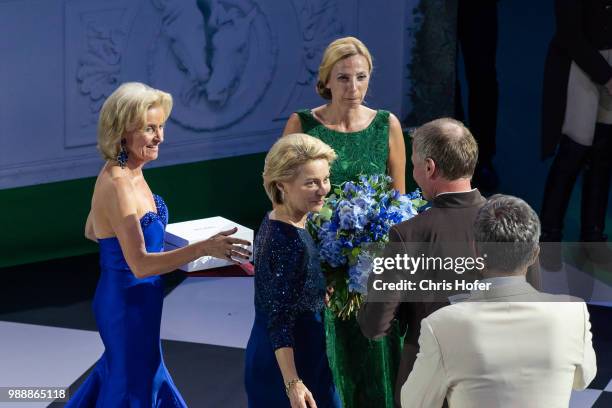 Federal Minister Ursula von der Leyen, Federal Minister Juliane Bogner-Strauss and Elisabeth Guertler at the aware ceremony during Fete Imperiale...