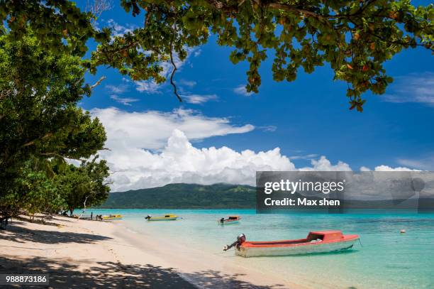 seascape at the beach of pele island - vanuatu stock-fotos und bilder