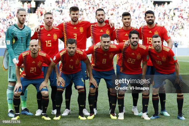 Back row Spain goalkeeper David De Gea, Sergio Ramos of Spain, Gerard Pique of Spain, Sergio Busquets of Spain, Marco Asensio of Spain, Diego Costa...