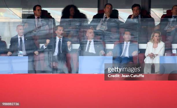 King Felipe VI of Spain celebrates the goal of Spain with President of Spanish Football Federation RFEF Luis Rubiales while FIFA President Gianni...