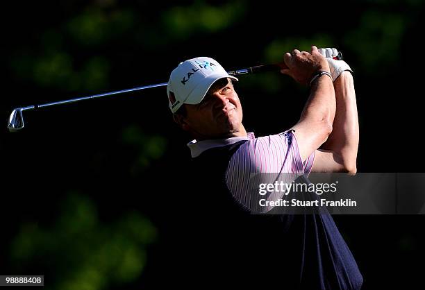 Paul Lawrie of Scotland plays his tee shot on the 12th hole during the first round of the BMW Italian Open at Royal Park I Roveri on May 6, 2010 in...