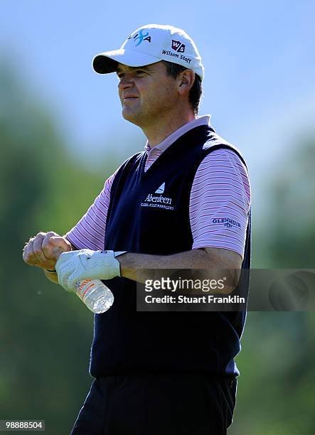 Paul Lawrie of Scotland has a drink on the 11th hole during the first round of the BMW Italian Open at Royal Park I Roveri on May 6, 2010 in Turin,...