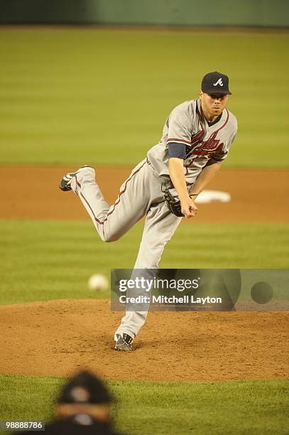 Tommy Hanson of the Atlanta Braves pitches during a baseball game against the Washington Nationals on May 5, 2010 at Nationals Park in Washington,...