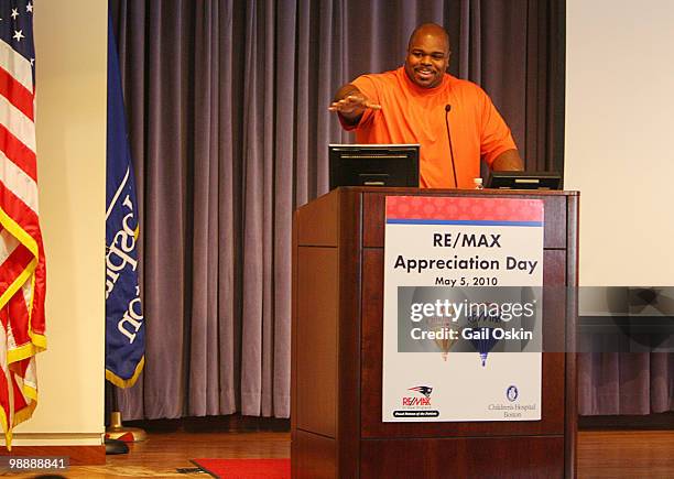 Vince Wilfork of the New England Patriots visits children at Children's Hospital Boston hosted by RE/MAX on May 5, 2010 in Boston, Massachusetts.