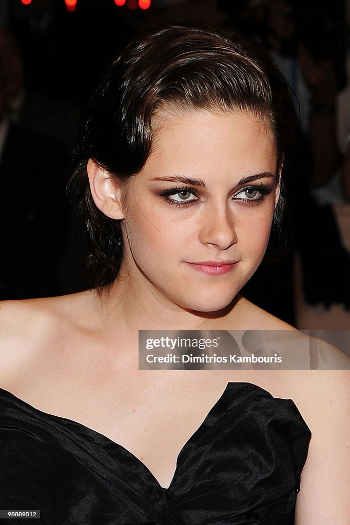 "American Woman: Fashioning A National Identity" Costume Institute Gala at The Metropolitan Museum of Art - Arrivals