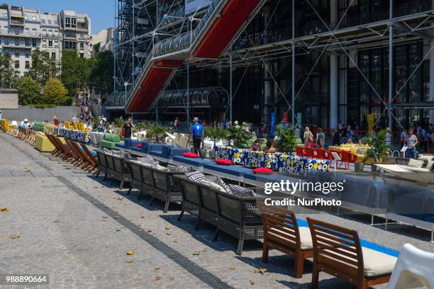 After having refurbished the Max Linder cinema last April, the Swedish furniture company is back in business by taking over Place Georges-Pompidou on...