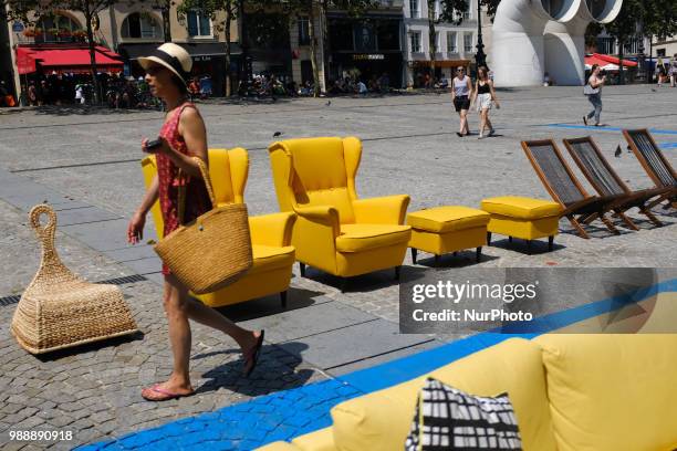 After having refurbished the Max Linder cinema last April, the Swedish furniture company is back in business by taking over Place Georges-Pompidou on...