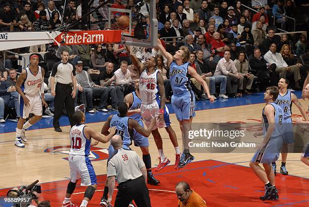 Rasual Butler of the Los Angeles Clippers puts up a short jump shot against the Utah Jazz during the game on March 1, 2010 at Staples Center in Los...