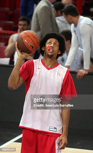 Josh Childress, #6 of Olympiacos Piraeus in action during the Olympiacos Piraeus Practice at Bercy Arena on May 6, 2010 in Paris, France.