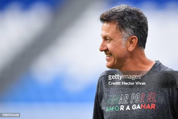 Juan Carlos Osorio, coach of Mexico, gestures during a training at Samara Arena ahead of the Round of Sixteen match against Brazil on July 1, 2018 in...