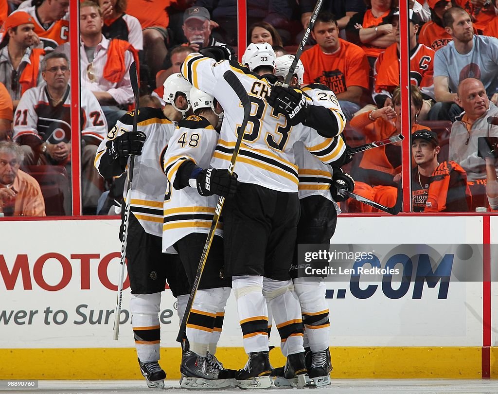 Boston Bruins v Philadelphia Flyers - Game Three