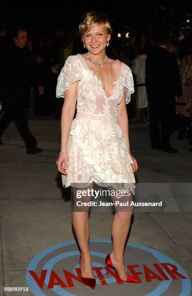 2,346 Kirsten Dunst 2004 Stock Photos, High-Res Pictures, and Images