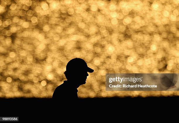 Lucas Glover walks down the fairway of the 18th hole during the first round of THE PLAYERS Championship held at THE PLAYERS Stadium course at TPC...