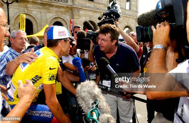 Tour De France, Stage 18, Armstrong Lance, Yellow Jersey, Maillot Jaune, Gele Trui, Press, Pers, Camera, Tv, Tele, Bordeaux - Saint-Maixent-L'Ecole ,...