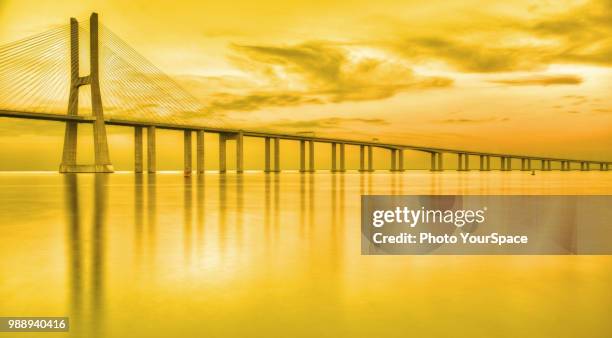 ponte vasco da gama - ponte vasco da gama stock-fotos und bilder