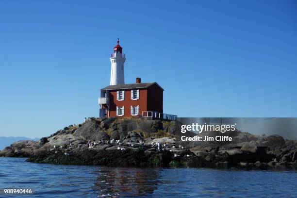 Fisgard Lighthouse Fotografías e imágenes de stock - Getty Images