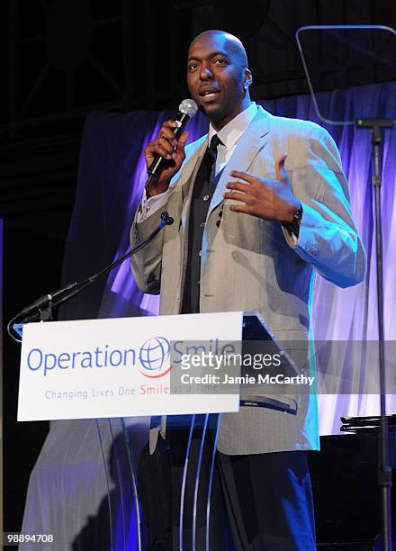 Former NBA player John Salley speaks at the Operation Smile Annual Gala at Cipriani, Wall Street on May 6, 2010 in New York City.