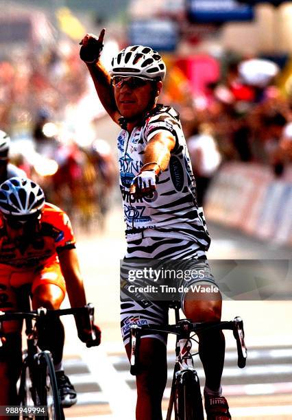 Giro D'Italia 2003 /Lombardi Giovanni, Joie, Celebration, Vreugde, Stage 20 : Cannobio - Cantu , Ronde Van Italie, Tour Of Italy,